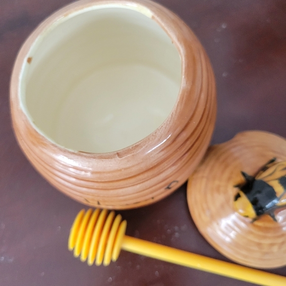 VINTAGE Beehive Honey Pot with Lid and Extractor Tool - Picture 3 of 6